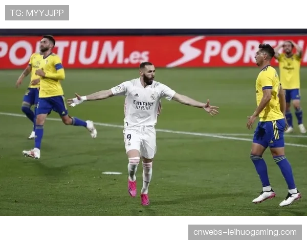 特写镜头：维尼修斯突破造点瞬间，皇马本赛季禁区內触球转化率冠绝西甲